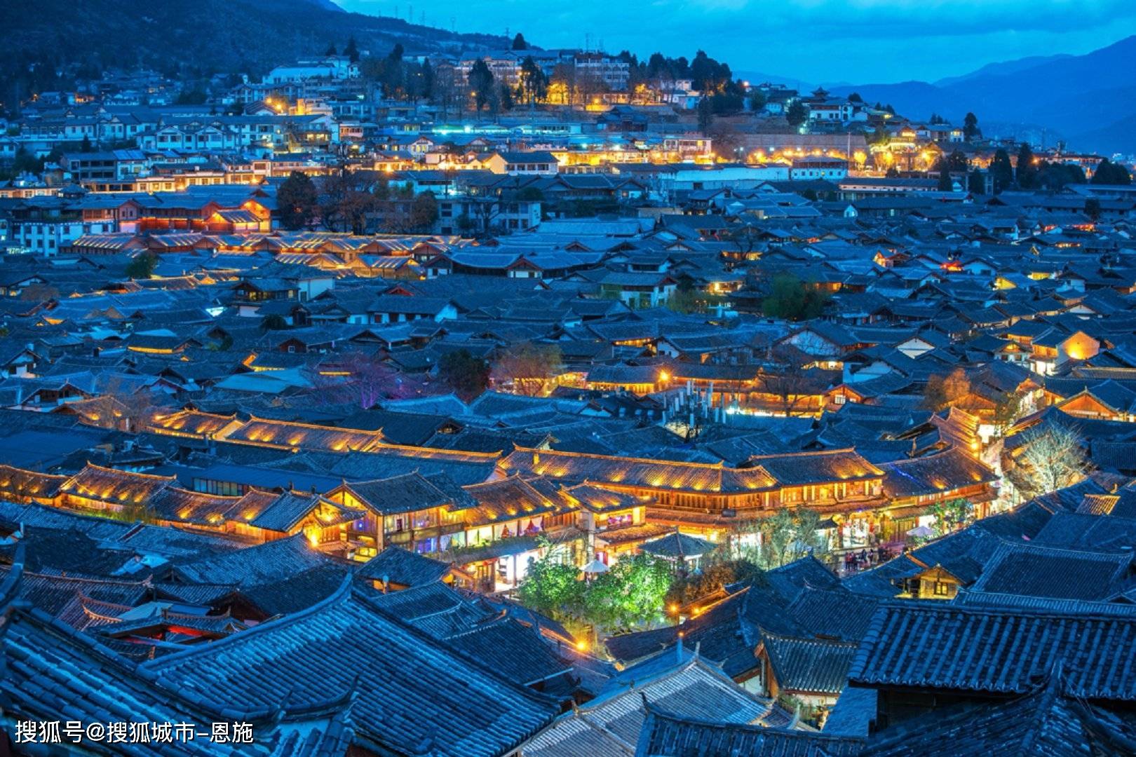 丽江旅游攻略旅行团必玩的景点有哪些,云南旅游少走弯路,不花冤枉钱!