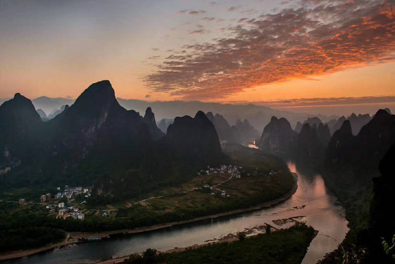 五月桂林旅游旺季自助游全攻略,一对一本地导游带你畅游绝美风光