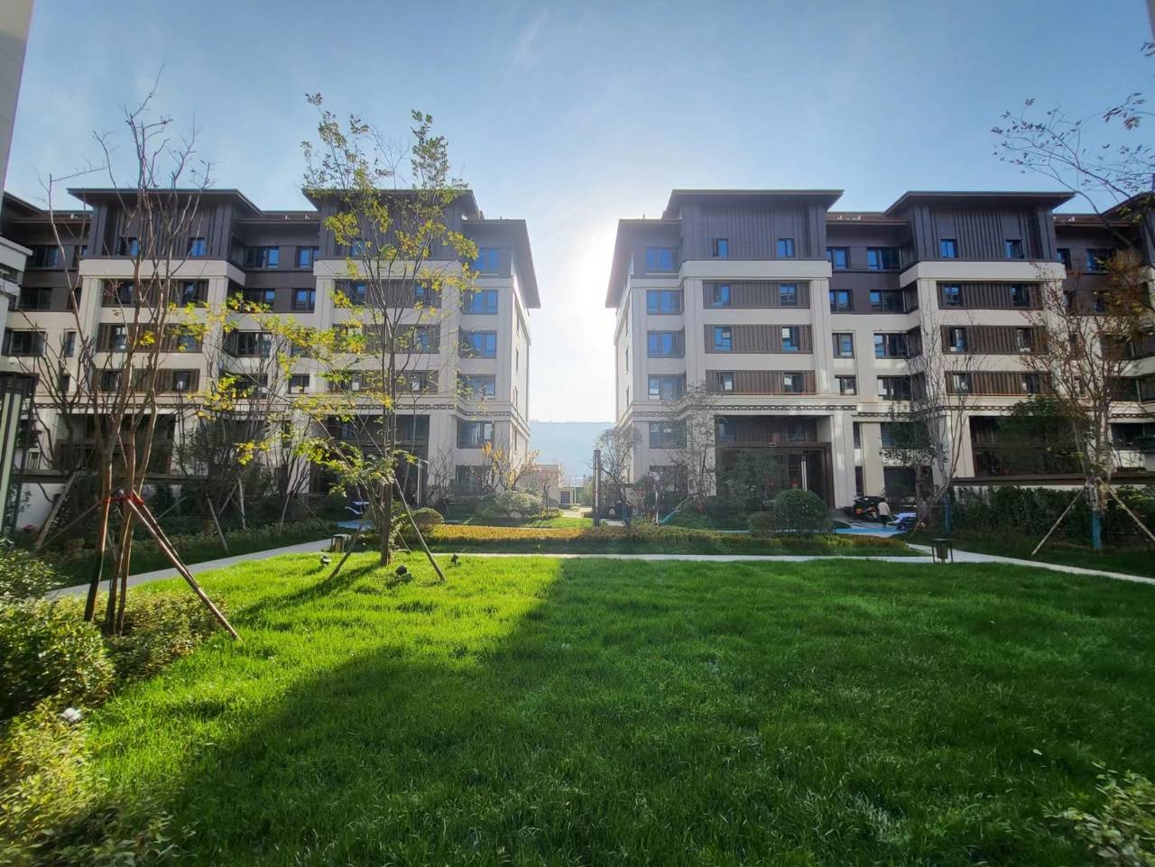 白鹿汀洲(售楼中心)首页网站/价格/户型/价格/地址/售楼电话