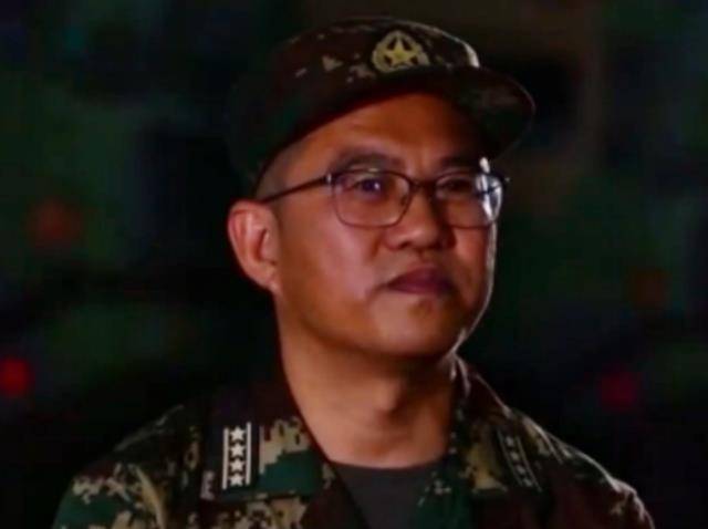 如荣获"最美新时代革命军人"称号的火箭军旅长周勇坤,血肉之躯却凝成