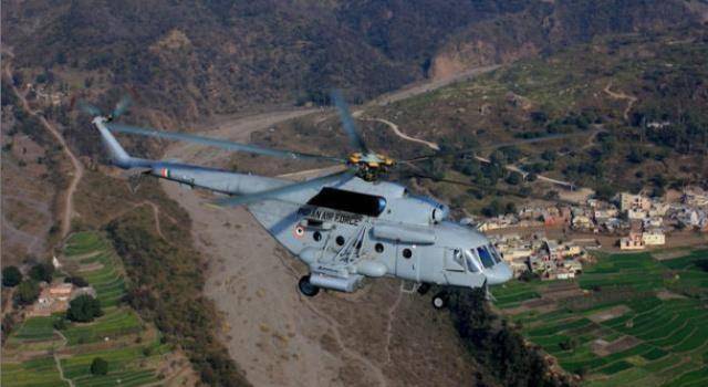 印度又闹乌龙事件!自家直升机被当成敌军,击落后7人丧命