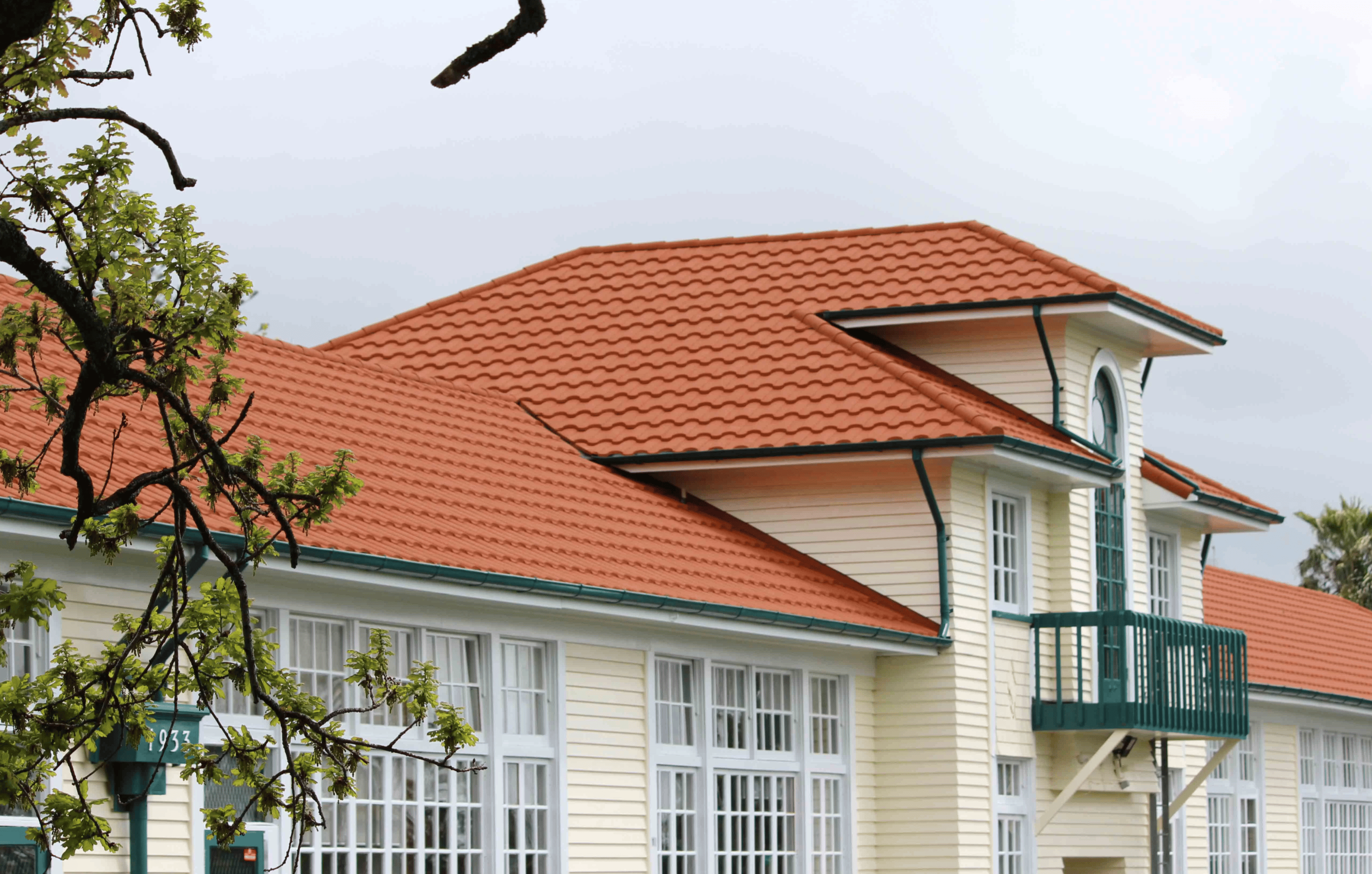 你在担心彩石"金属"瓦会不会生锈吗?