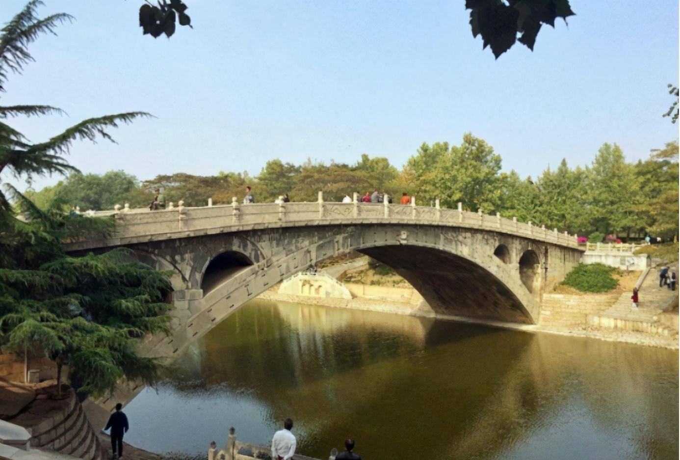 因地震此桥被评估为危桥,380公斤炸药炸后,炸出一堆"伪专家"