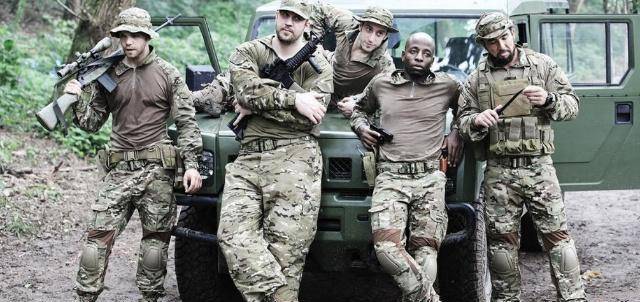 有"亡命之徒"之称的雇佣兵,他们每天薪酬会有多少?