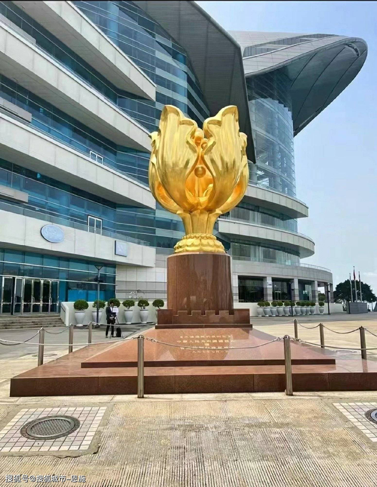 香港旅游攻略参团五天四晚必玩的景点,省钱攻略!