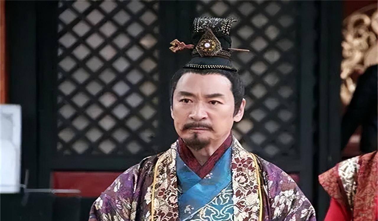 李渊哀求李世民放过10个孙子,谋臣说1人名后,李世民:一个不留