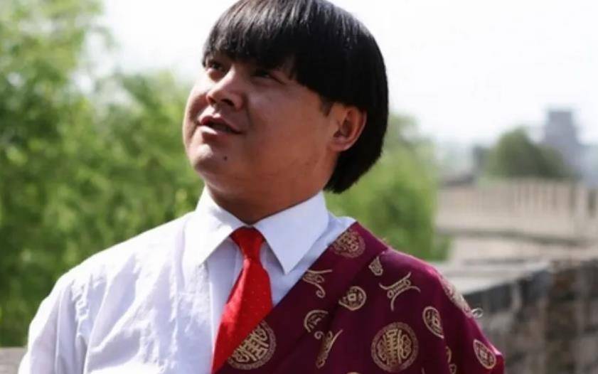 藏族演员洛桑:12岁离家,27岁早逝,生前最大遗憾是有愧于父母