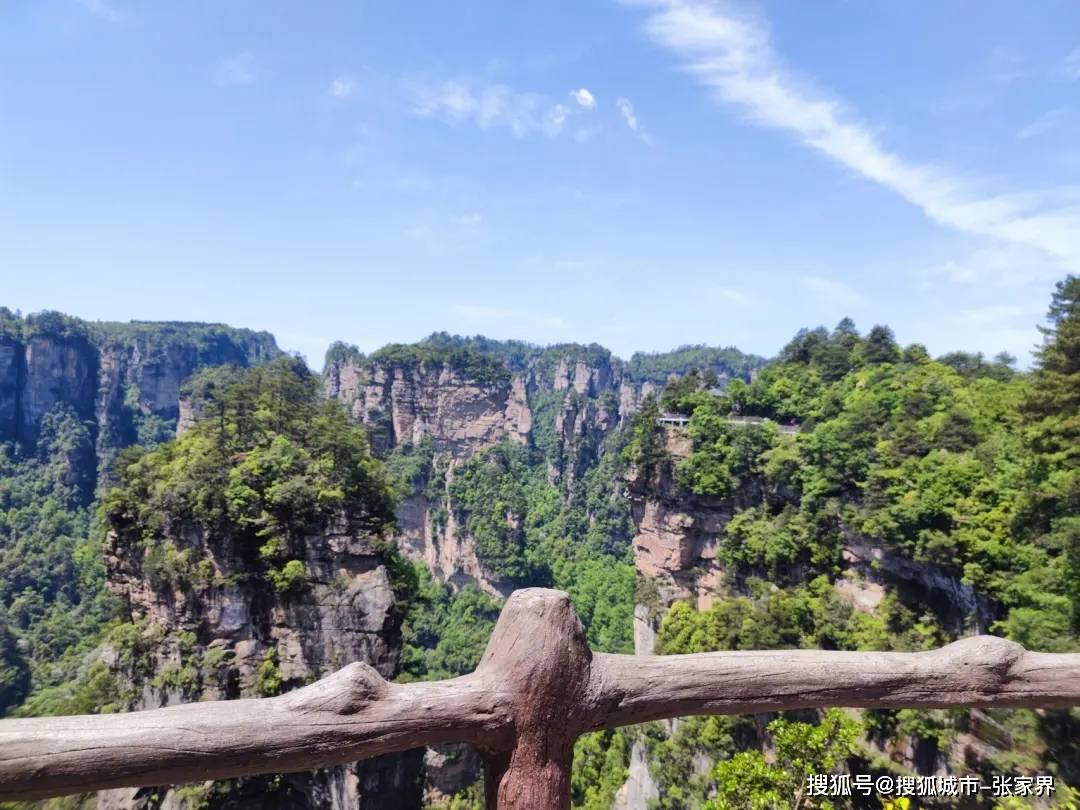 湖南旅游十大必去景区天门山,湖南省内一日游推荐,湖南短途一日游