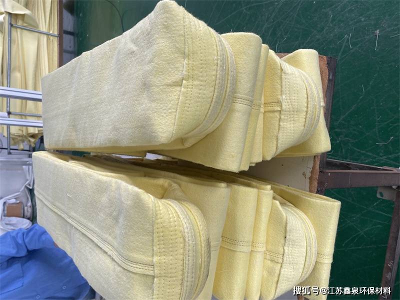 【江苏鑫泉】p84氟美斯滤袋和涤纶滤袋区别