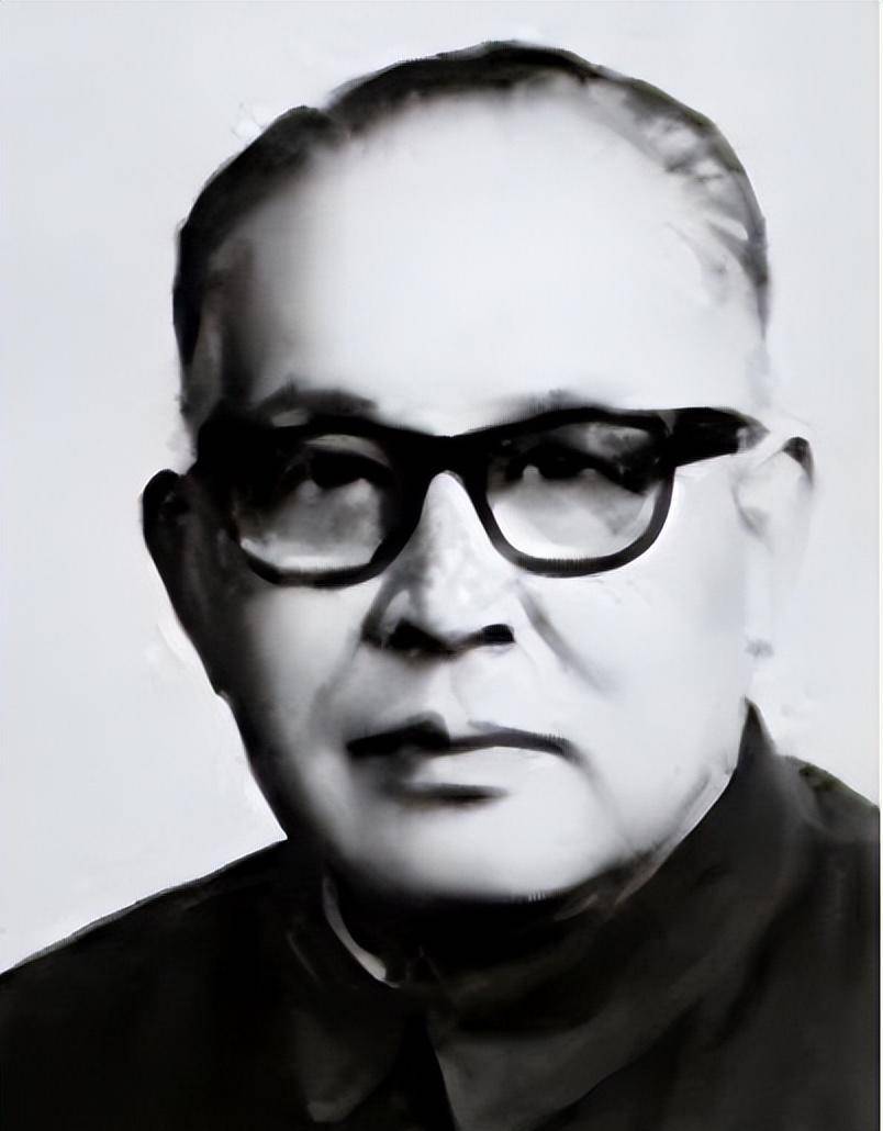 想开的王士光全身心投入到了工作中,期间王新拒绝了