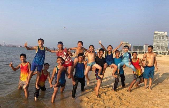 鞍山体育老师柏剑:有120个孩子,吓跑相亲对象,46岁终遇真爱