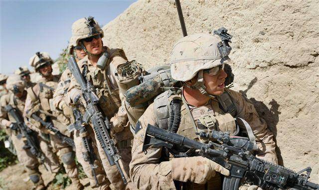 美国的阴谋:美军仓皇"逃离"阿富汗,是在给对手挖坑?