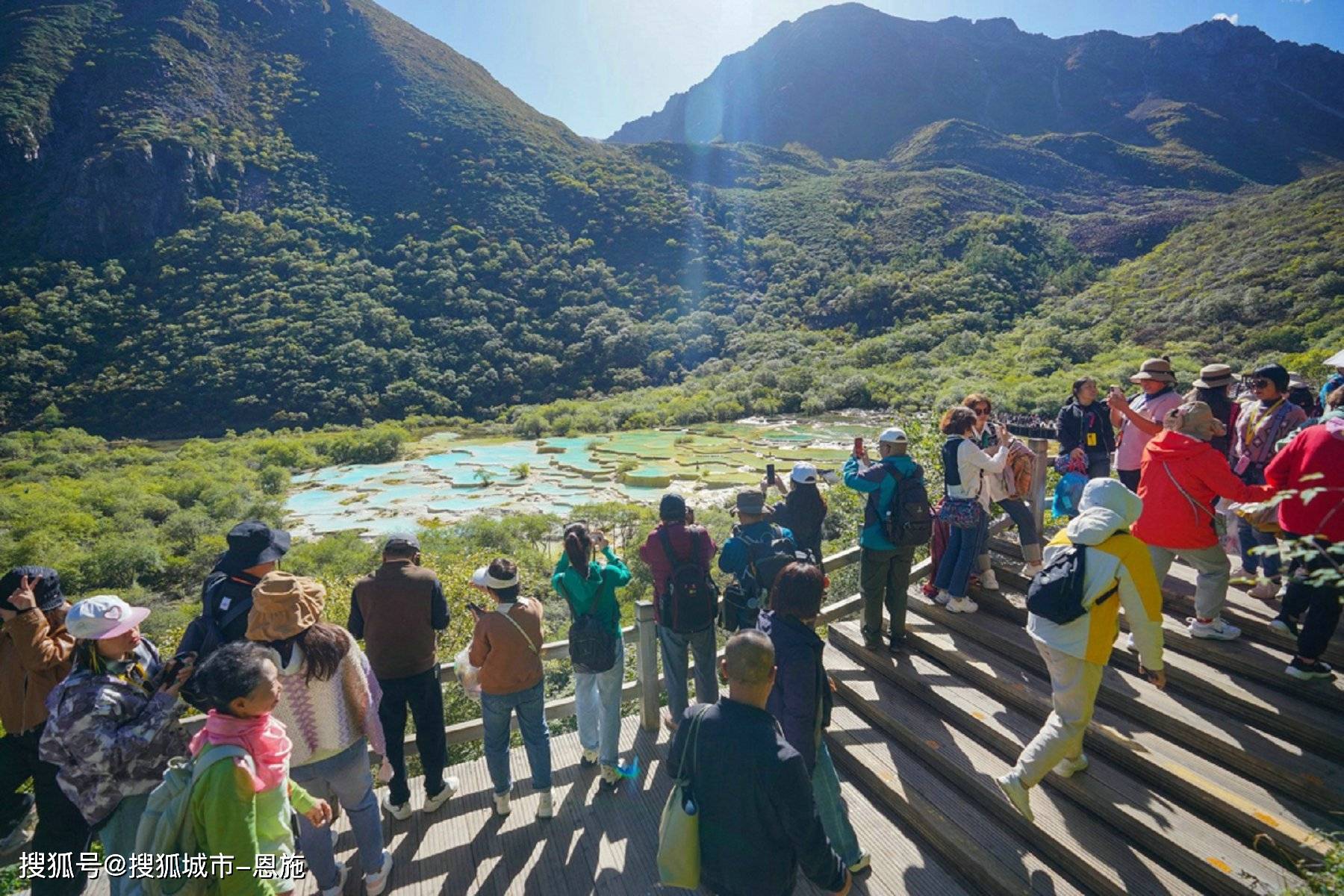 旅游团都坑（旅游团坑钱怎么举报） 旅游团都坑（旅游团坑钱怎么举报）《旅游团坑人向哪个部门反应》 旅游攻略