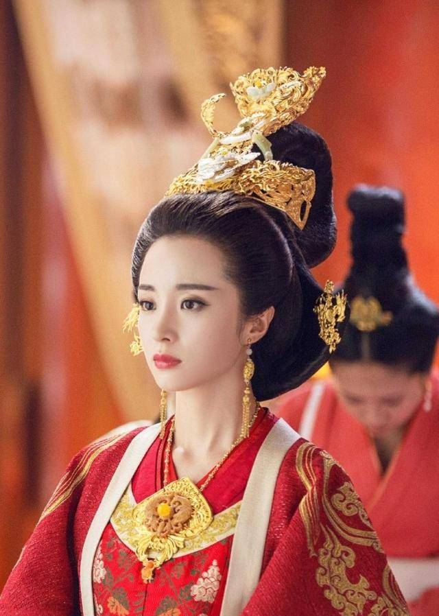 周幽王得到褒姒灭国,但原因不是烽火戏诸侯