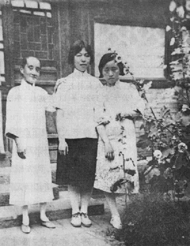 鲁迅死后朱安欠债巨款,周作人怂恿她转卖鲁迅遗物,许广平却慌了