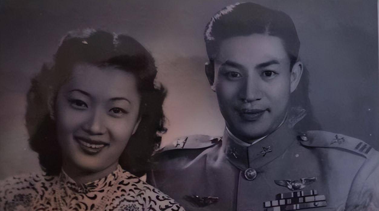 孔令仪头婚嫁穷小子,导致终身不育,二婚嫁有妇之夫,她图啥?