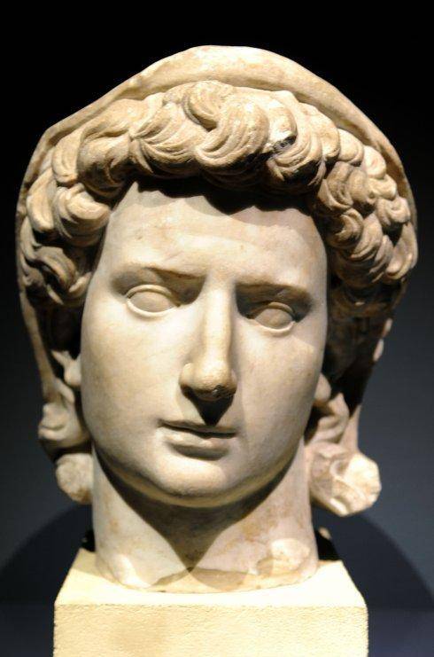 本丢彼拉多的报告中,耶稣没有受苦受难,他的报告是否真实?