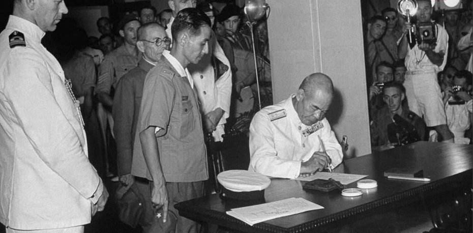 1984年中英谈判,因前国防部部长耿彪"失言",邓公罕见发火