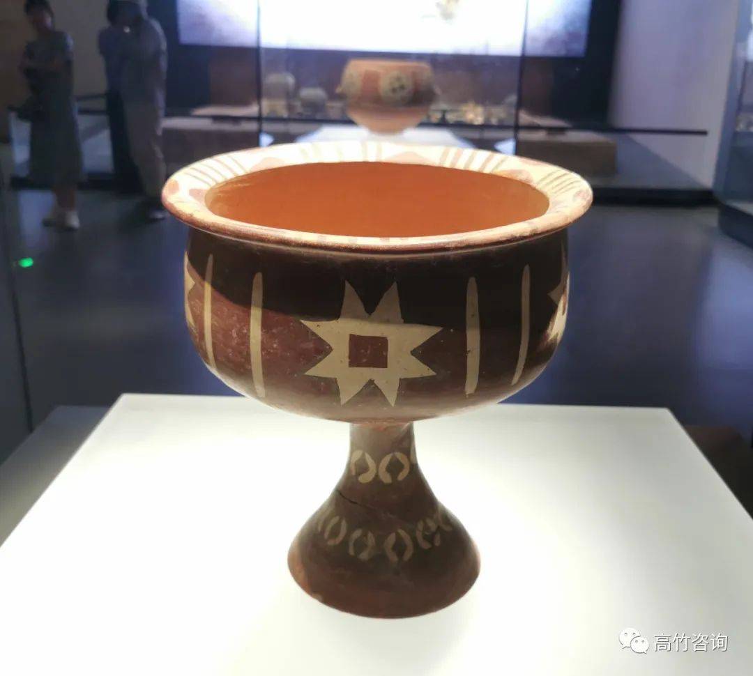 大好河山 | 史前艺术珍品——红陶兽形壶