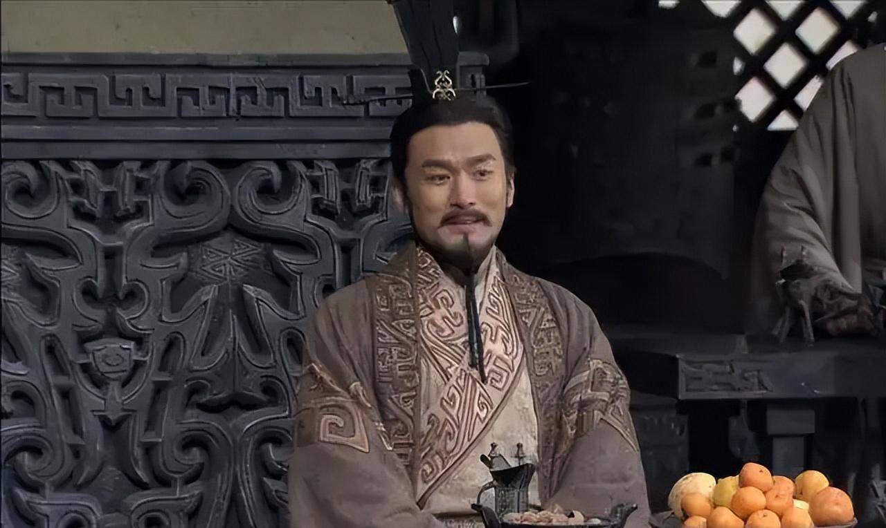 秦昭王告诉赵胜:"魏齐是范雎的仇人,也相当于是我的仇人,你可愿意把他