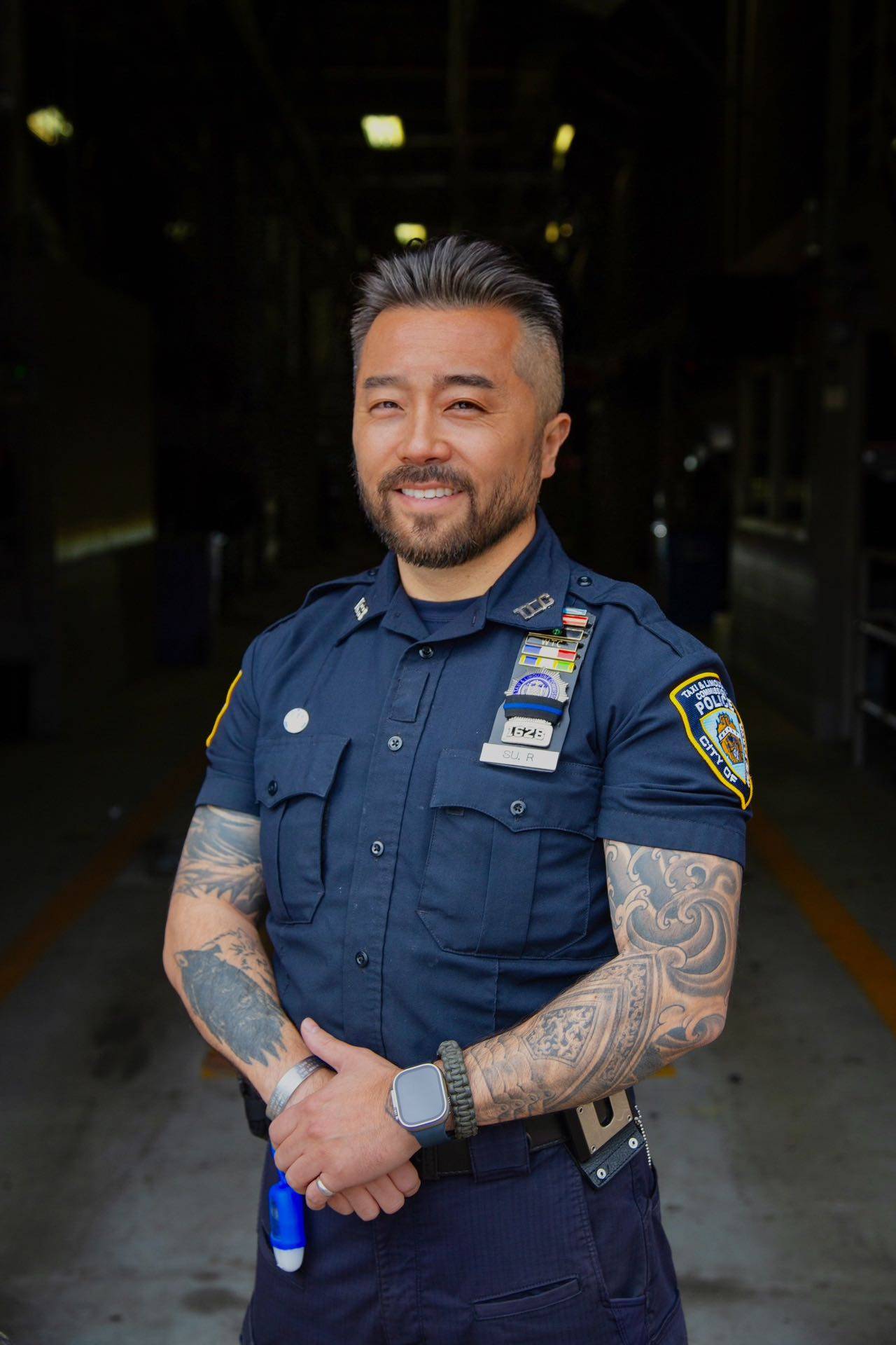 tlc警察苏俊安ryan su因入选纽约州退伍军人名人堂而获荣誉