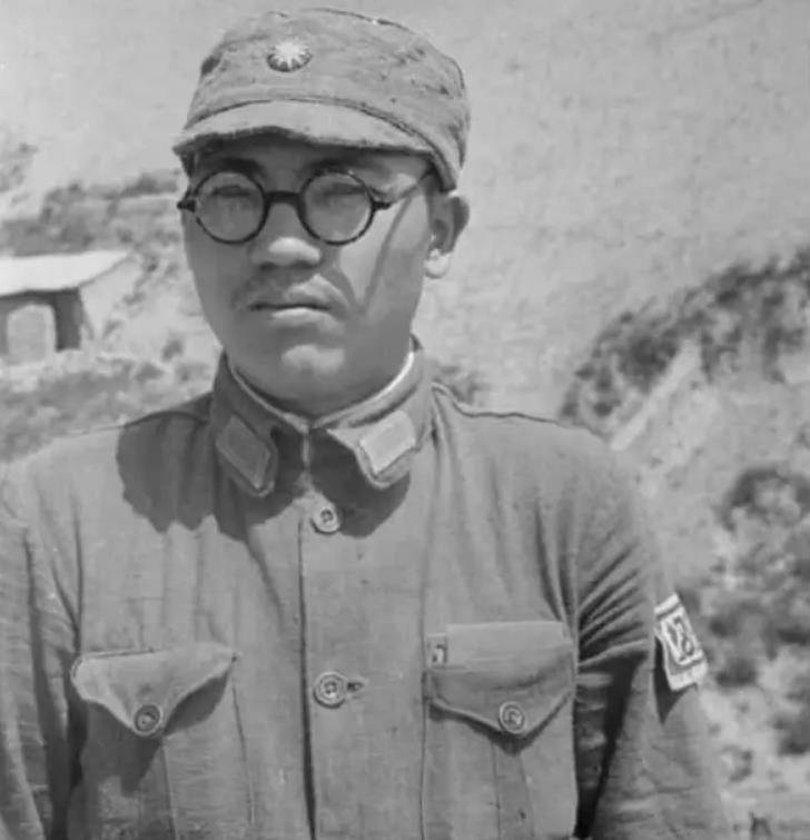 帽徽_人民军队_国民党