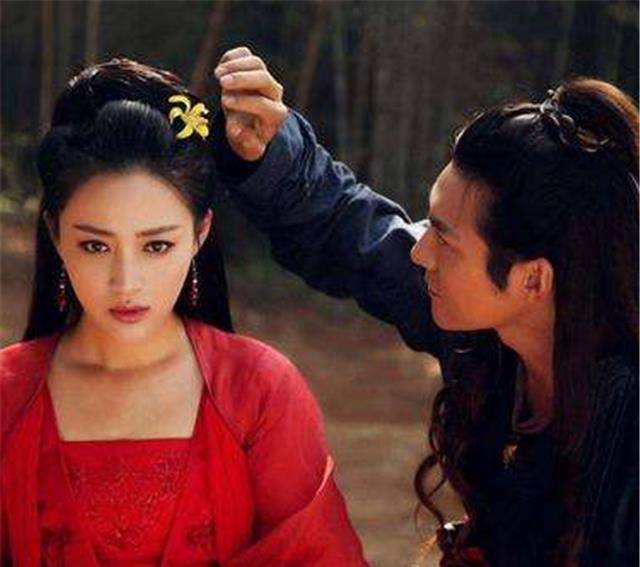 最逆来顺受的皇帝,心甘情愿给贵妃当奴隶,表现不好还要被打_潘玉奴