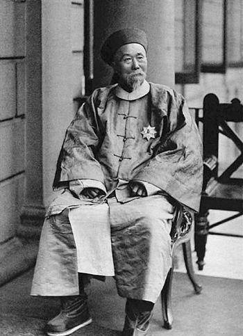 她是名门闺秀,李鸿章后人,被丈夫背叛后出家,119岁活出自我_李国秦