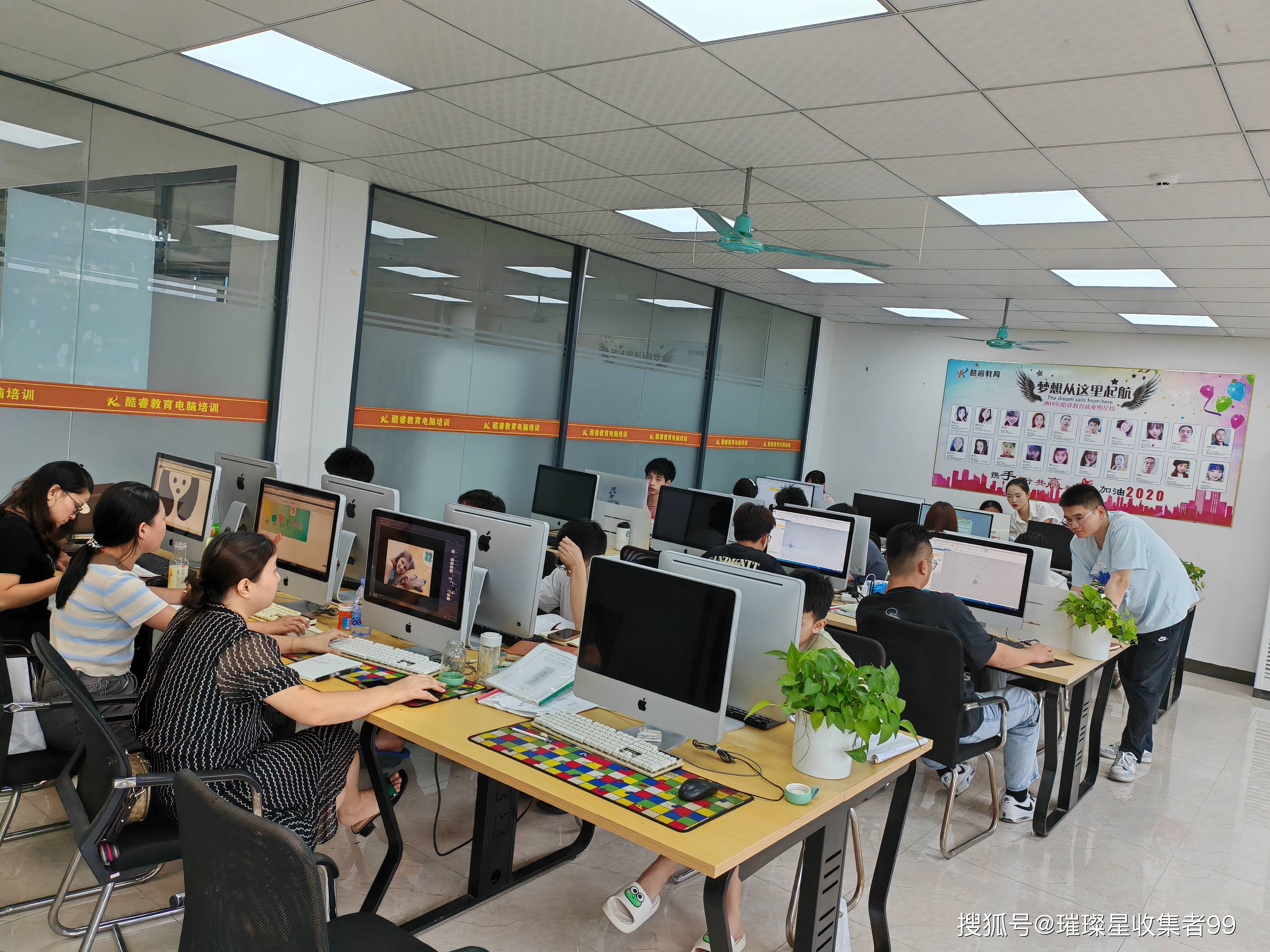 大岭山离我最近的平面设计培训班在哪里大岭山酷睿ps海报设计ps修图