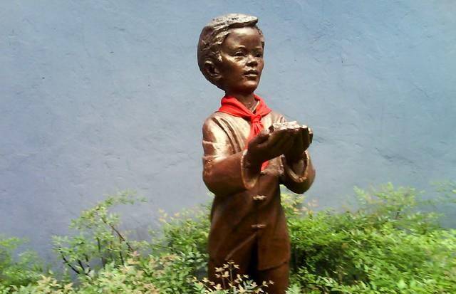 被特务打坏,摸黑缝枕套助难友越狱,枕套成文物_徐林侠_革命_韩子栋