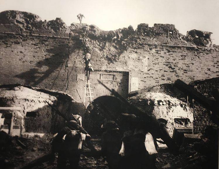 宋双来将军回忆武强县大队与37区队配合拔除小范据点及护粮等战斗