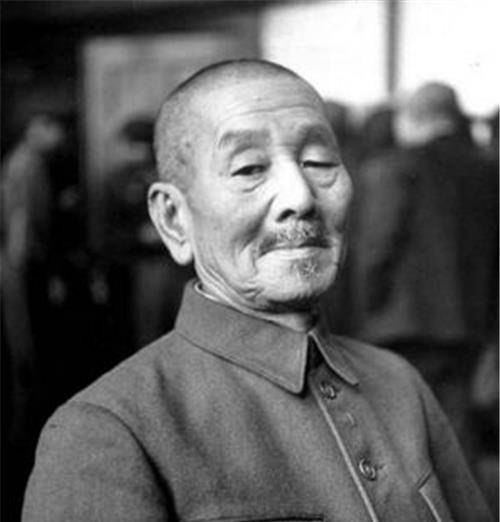 他是南京屠杀的始作俑者,战后被判绞刑,足足挣扎了12分23秒