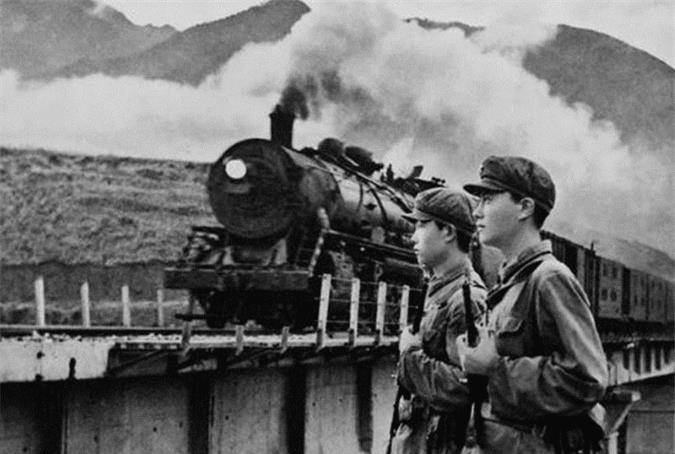 烈士熊汉俊:年仅21岁被水泥封入桥墩,如今列车经过都会鸣笛30秒