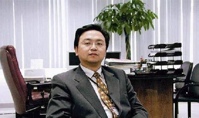 有福同享,有钱同赚,吕向阳借表弟200万创业,今得200亿回报