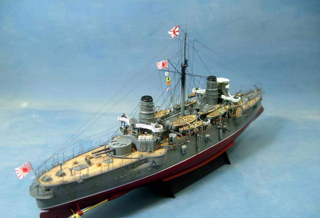 在当时拟定购买的军舰名单中就有这艘艾丝美拉达号,但由于日本方面从