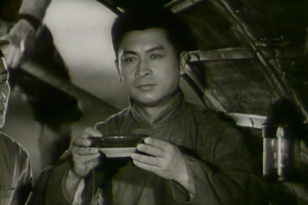 大浪淘沙》四兄弟结局,两人牺牲,一人成副省级干部_朱道南_刘辉_原型