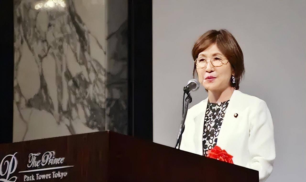 稻田朋美:当年放狠话的鹰派女将,现在还好么?