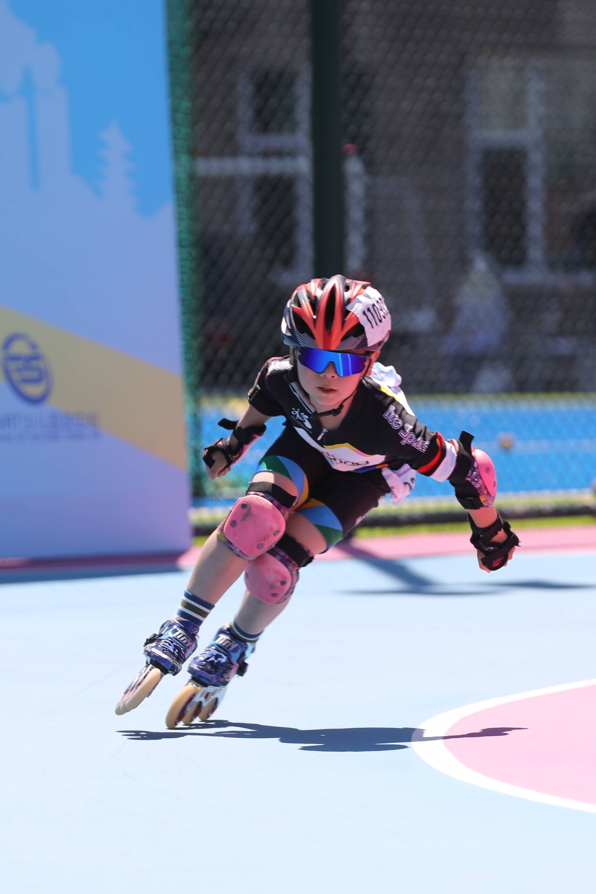 2024滑启100北京站冰尚小将扛大旗,6金8银7铜再创佳绩