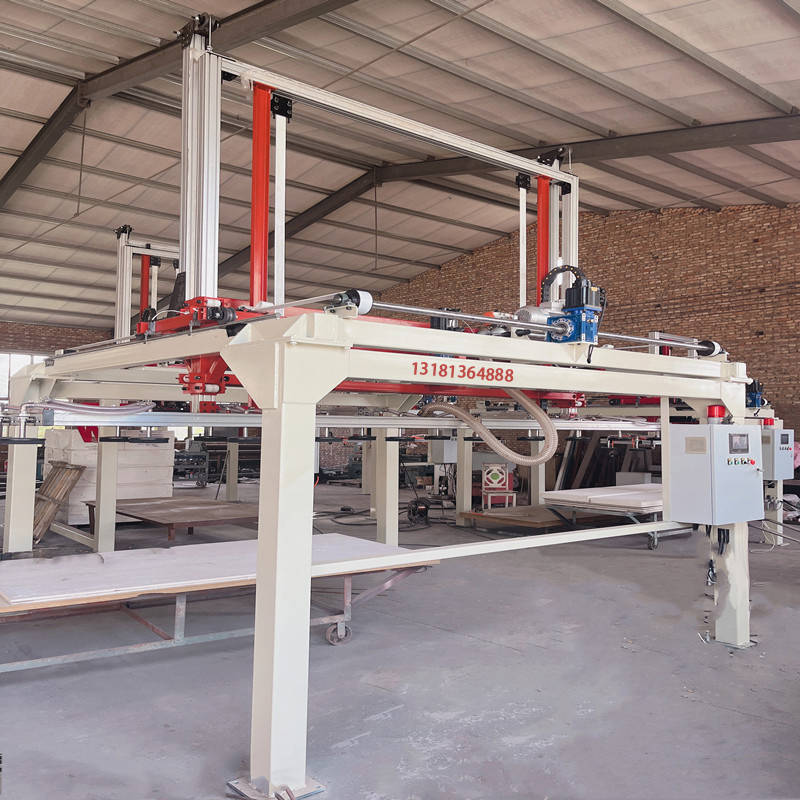 板材搬运机械手应用板材车间