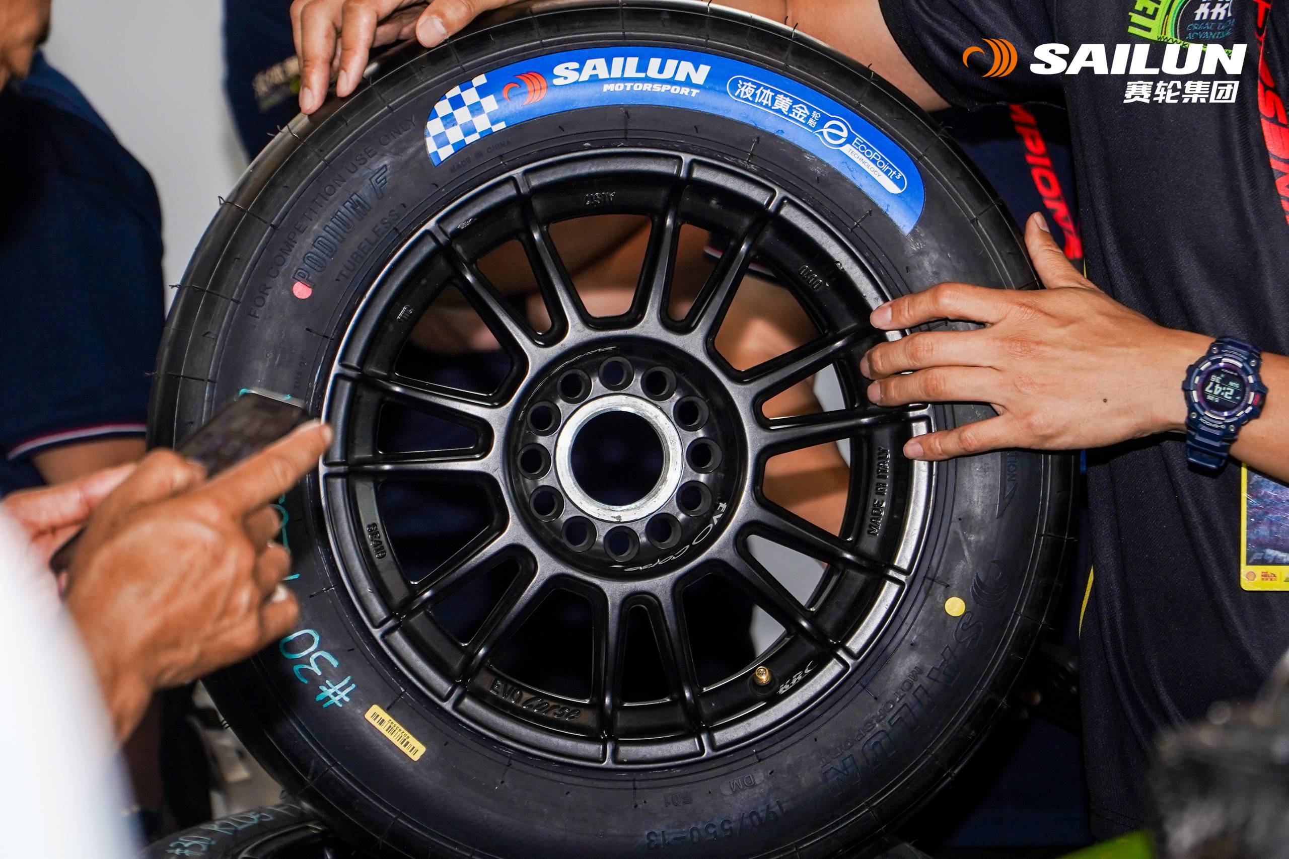解密f4中国锦标赛轮胎策略(1)轮胎配方和轮胎限制_比赛_国际赛车场