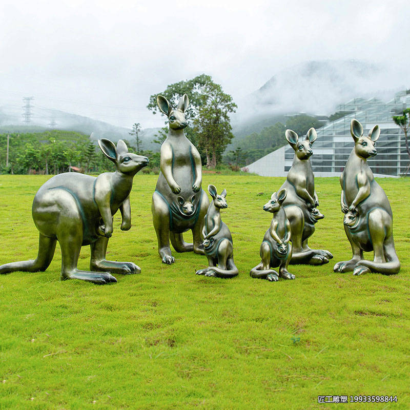 玻璃钢动物袋鼠雕塑 户外仿铜草坪摆件美陈小品