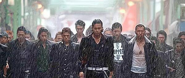 沈阳警察卧底成黑社会老大,上电视妻子才知真相,为何遭儿子嫌弃