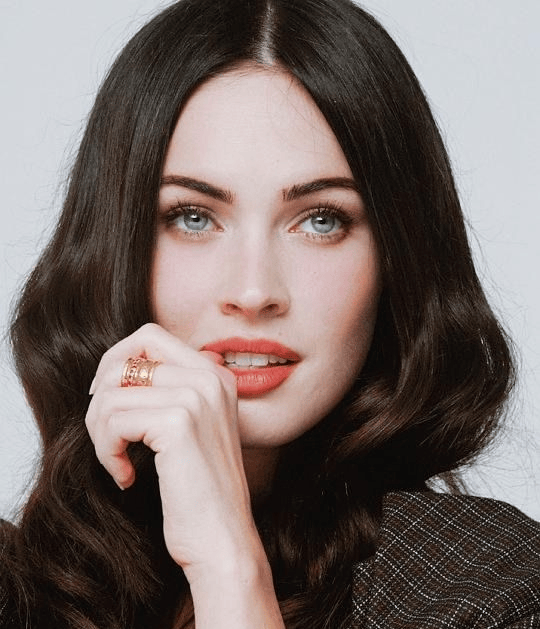 梅根福克斯:身材竟然也这么好!