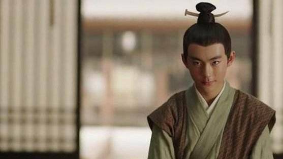 后世流传甚广的"何不食肉糜"的语出者也是司马衷