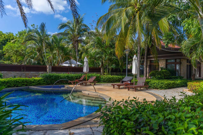 去三亚旅游必去十大精华景点推荐,美食,景点,住宿全覆盖