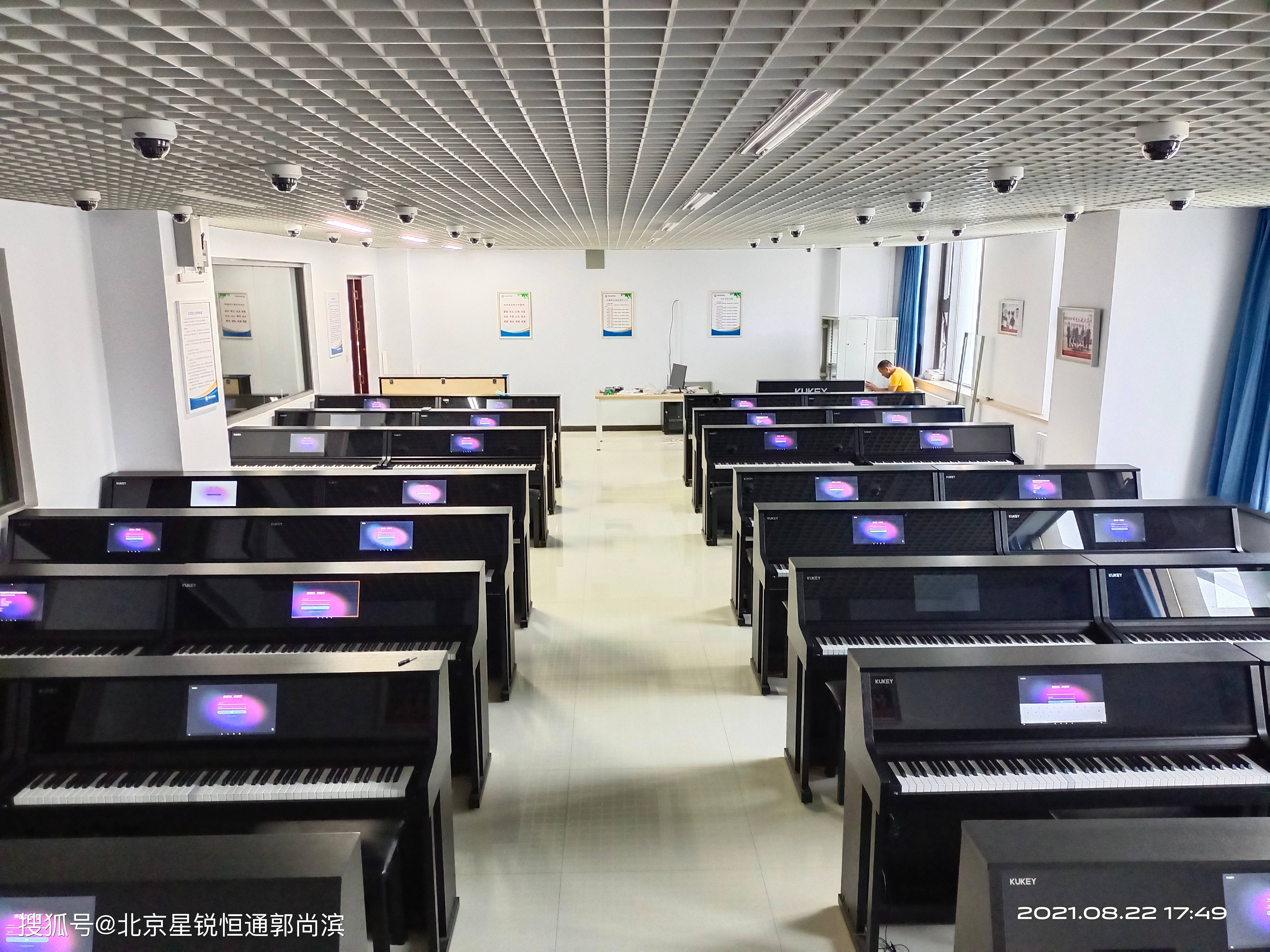 智慧钢琴教室-解决音乐钢琴艺术教育难题