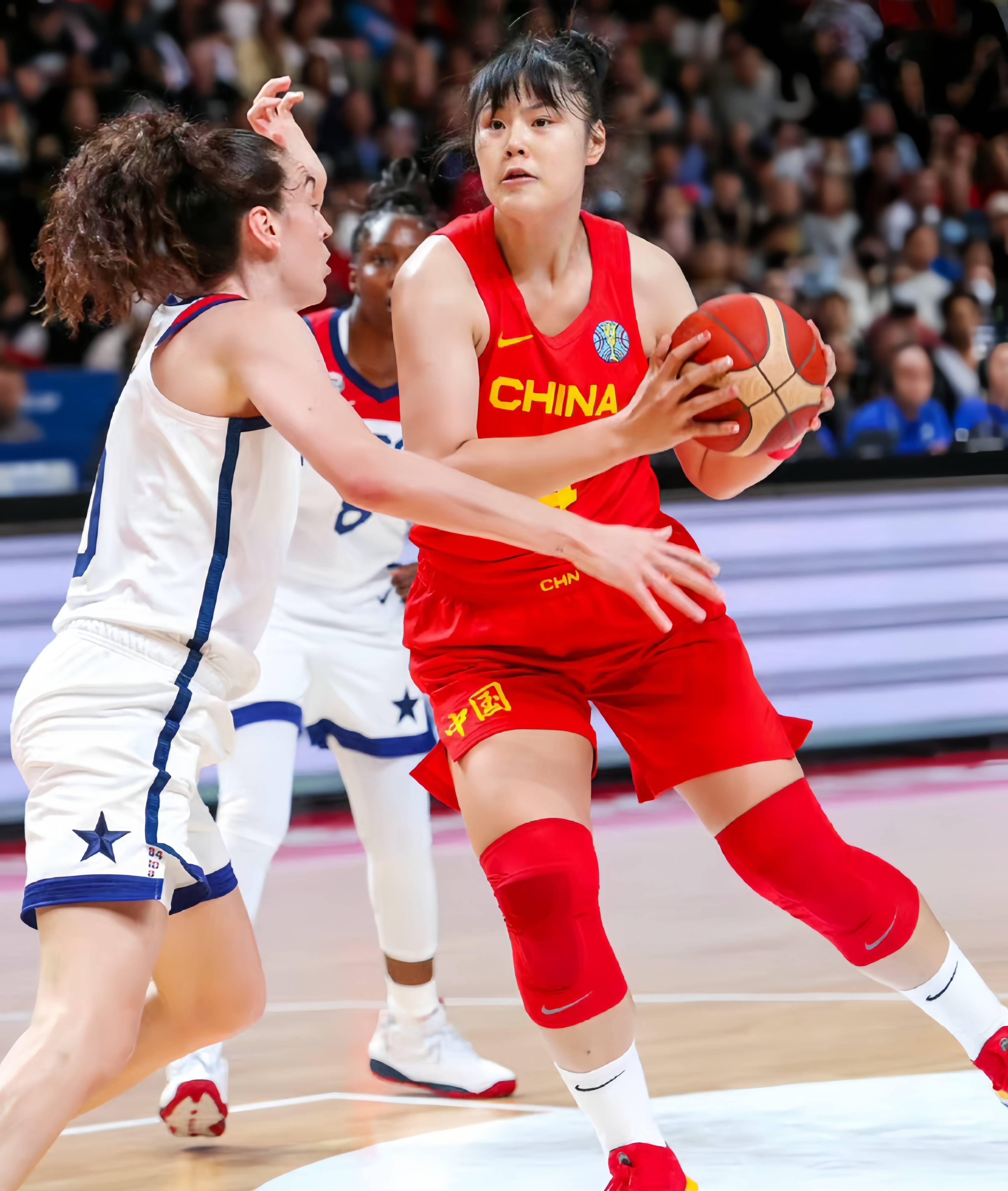 中国女篮奥运16人出炉!韩旭领衔,4大00后在内,11人打过世界杯
