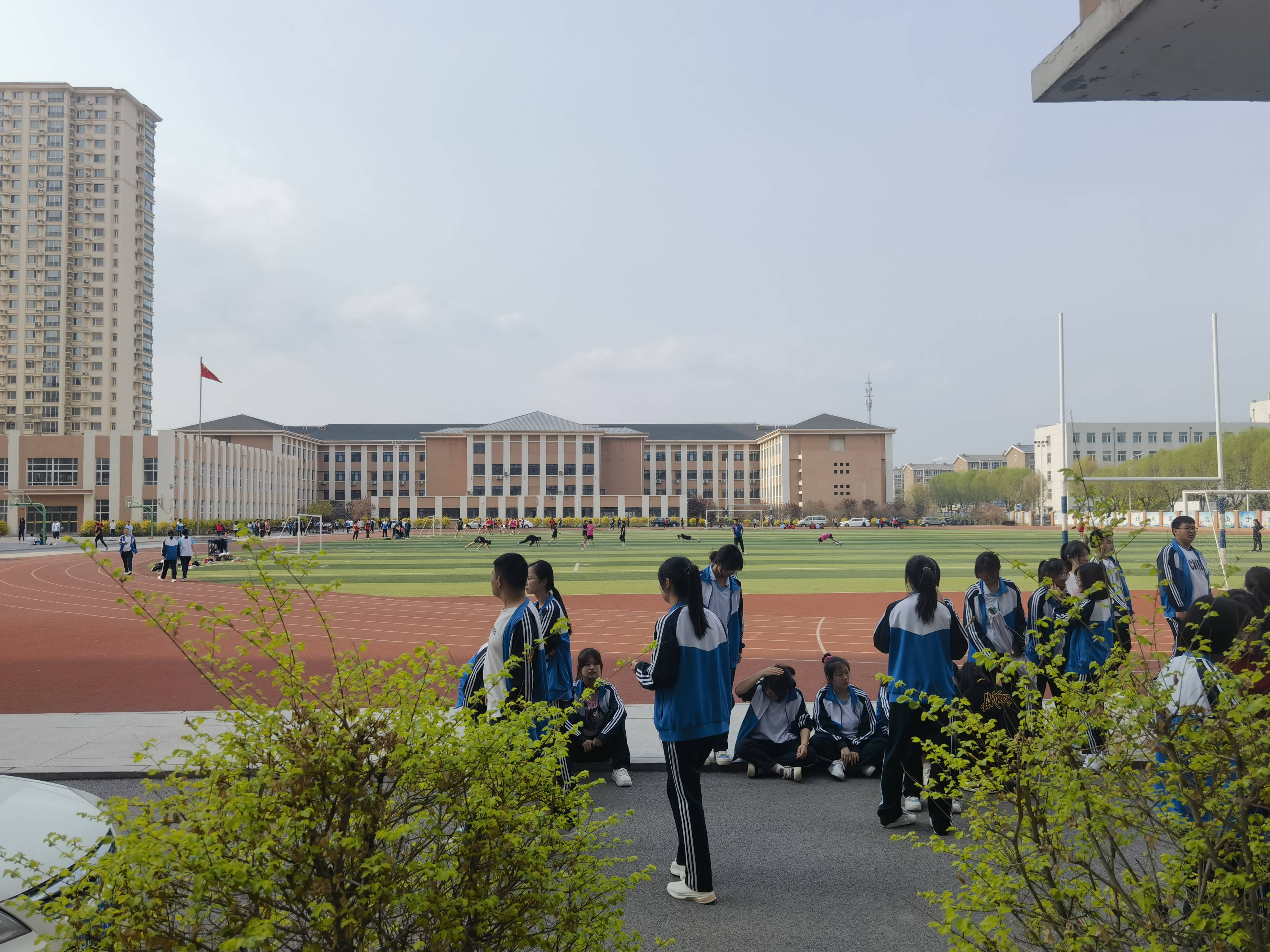 海纳智荟无感宿舍考勤系统应用于沈阳市176中学