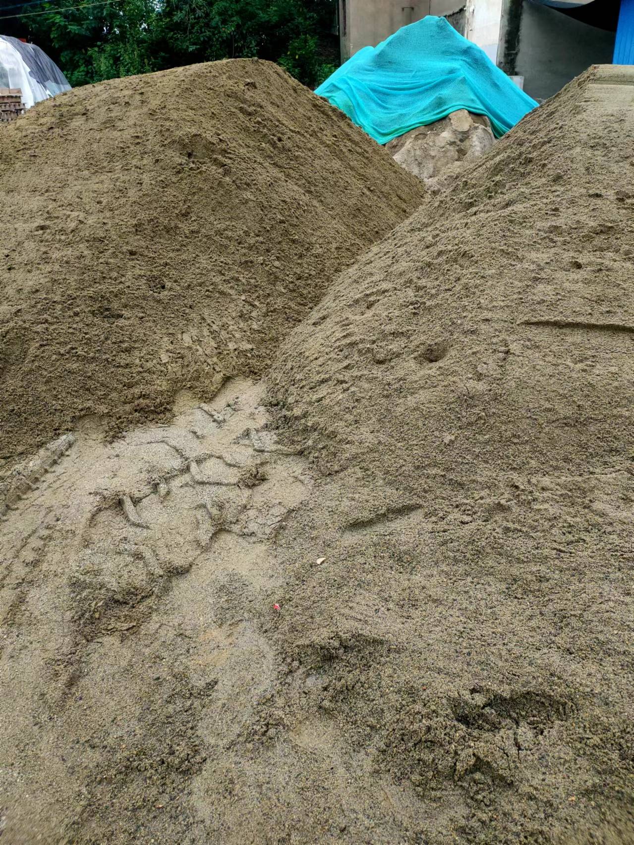 水泥河沙