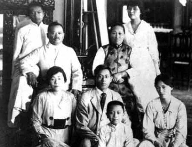 不归隐可成上将,三个女儿都是名人,二女婿家喻户晓_宋耀如_何澄_中国